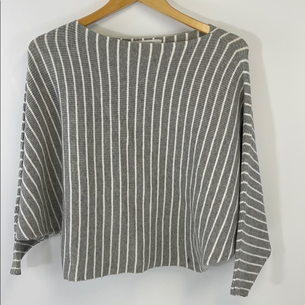 Q2 Collection size small - Picture 1 of 11
